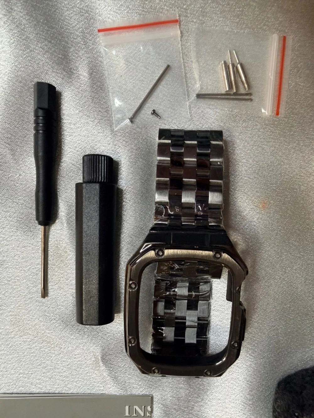 MioHHR Stainless Steel Apple Watch Band with Rugged Case Black Silver New